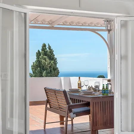 Modern Flat With Big Terrace And Magical View *